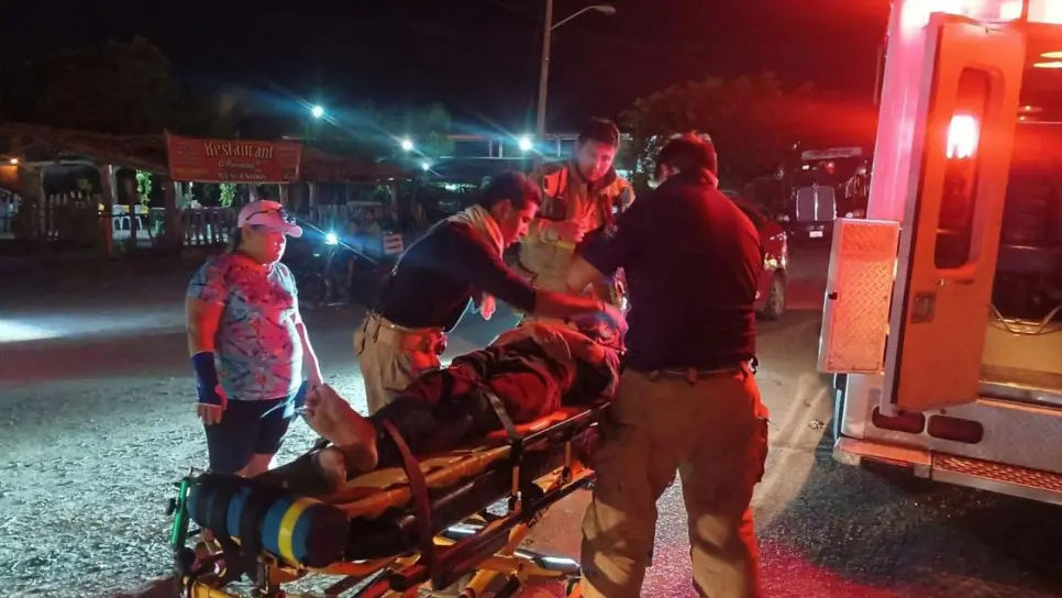 Auto "fantasma" atropella a adulto mayor en Villa Unión