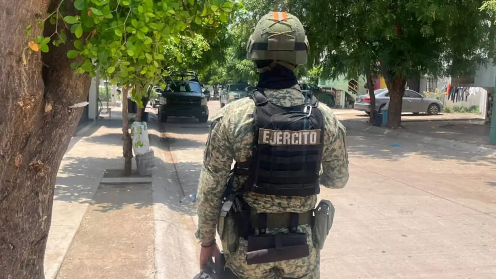 Militares arrestan al menos cinco personas en Alturas del Sur de Culiacán 