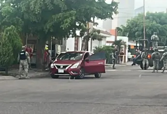 Ejecutan a conductor de un vehículo en Prados del Sol, Culiacán