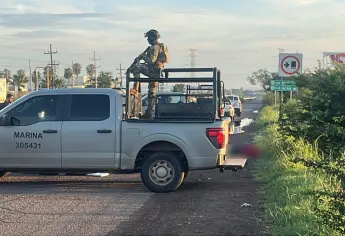 Hallan cuerpo de hombre ejecutado en carretera de Culiacán a Eldorado