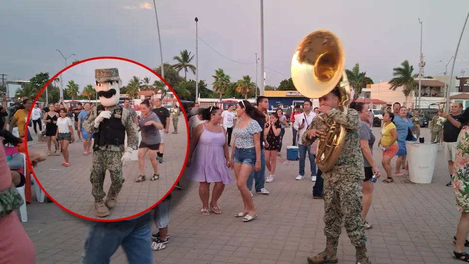 Banda de la III Región Militar pone a bailar a las familias en Altata, Navolato