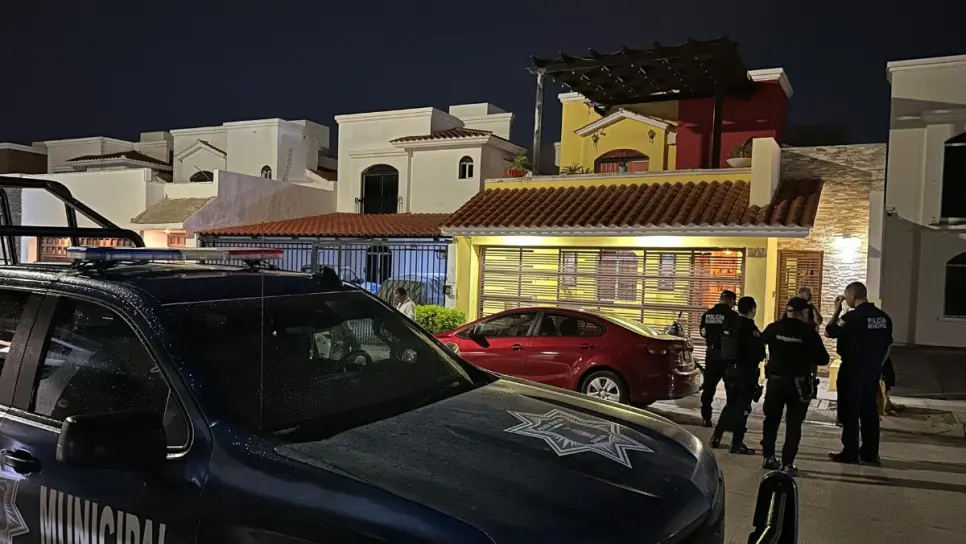 Hallan asesinado a un maestro en el fraccionamiento Montebello de Los Mochis; lo asfixiaron