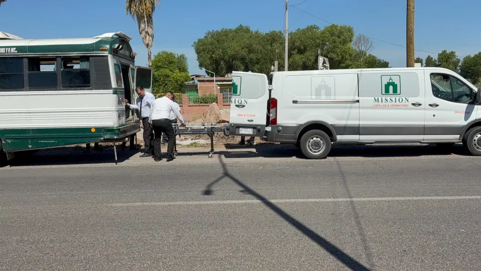 Muere un hombre mientras viajaba en un camión en la carretera Los Mochis - Choix