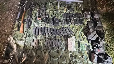 Aseguran un Barrett 50, rifles, equipo táctico y municiones en la Loma de Rodriguera, Culiacán Aseguran un Barrett 50, rifles, equipo táctico y municiones en la Loma de Rodriguera, Culiacán