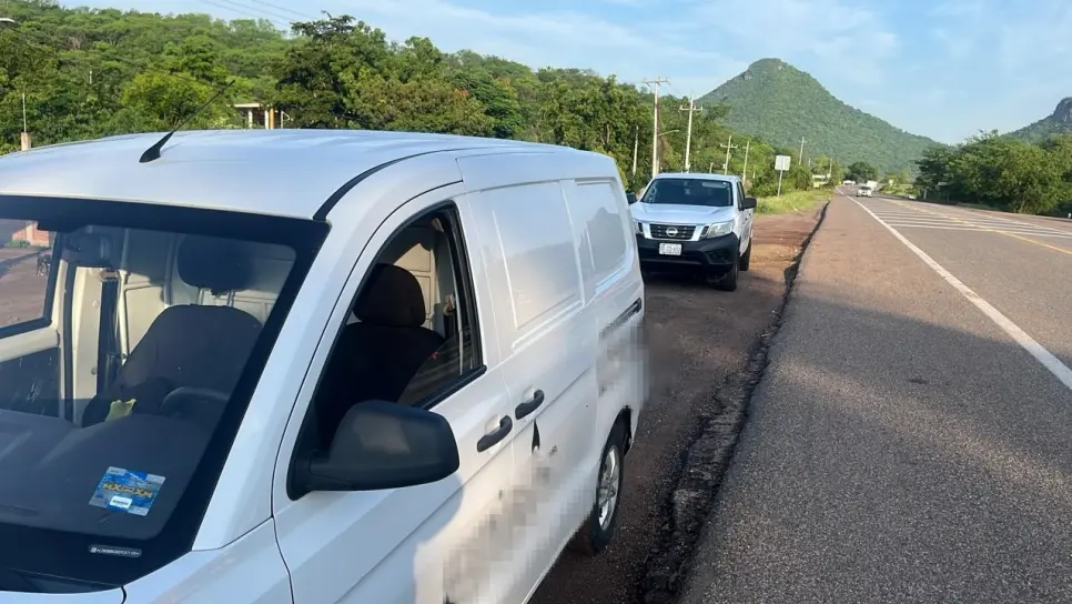 Arrojan un cuerpo envuelto en plástico y con mensaje en La Campana, Culiacán