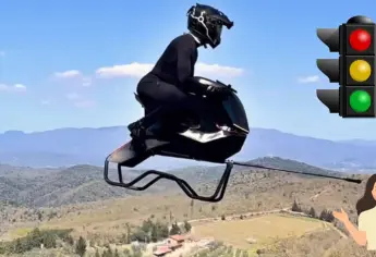 Sale a la venta la primera moto voladora, ¿cuánto cuesta?