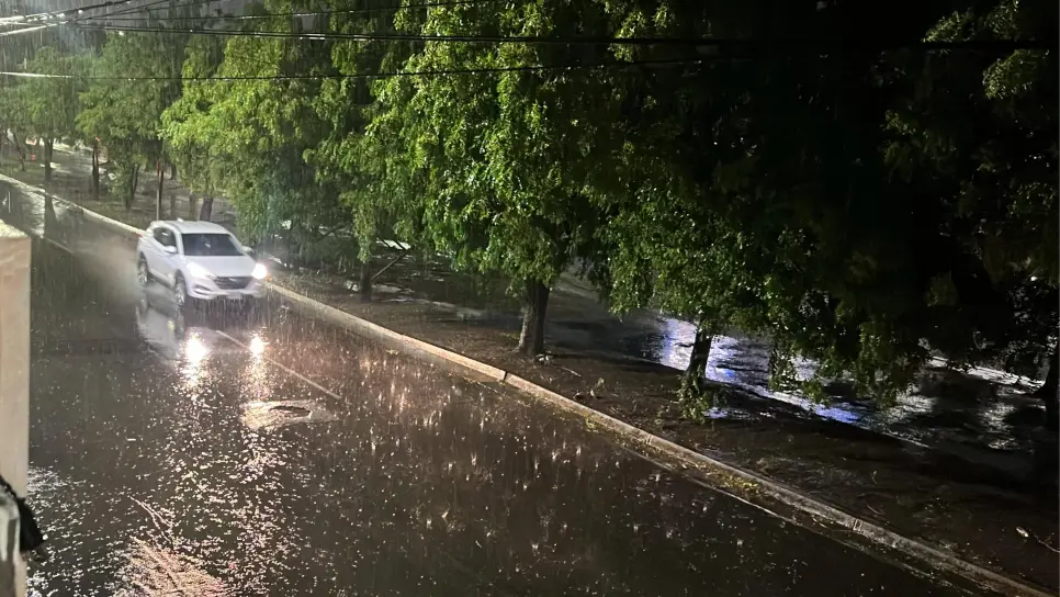 ¡Se cumplió el pronóstico! Llueve en algunos sectores de Culiacán