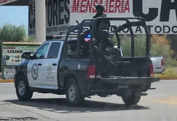 Los Harfuch llegan a Los Mochis en convoy y recorren la ciudad