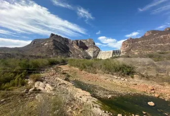 CFE extrae más agua de la presa Huites en el norte de Sinaloa ¿Para que se usará?