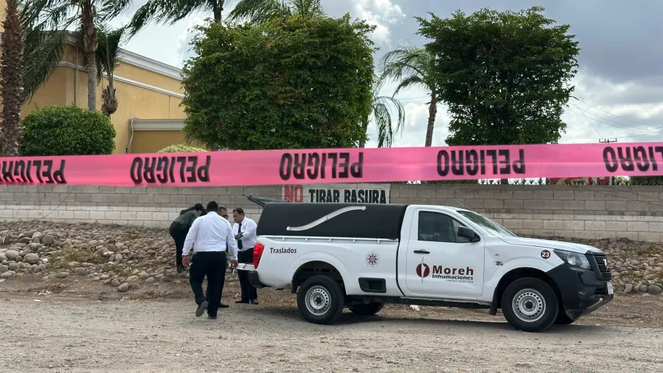 Localizan a un hombre sin vida junto a un hotel en la México 15 en Los Mochis