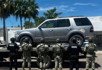 Recuperan vehículo robado en la sindicatura de Villa Juárez, en Navolato