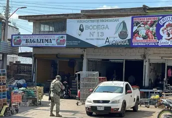 Balean a dos empleados durante intento de asalto en una bodega de aguacates en Culiacán