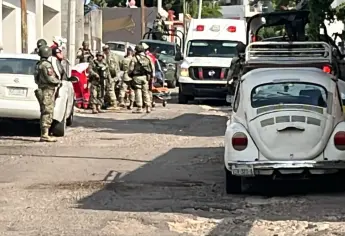 Atacan a balazos a un joven en la colonia Paseo Azteca en Culiacán
