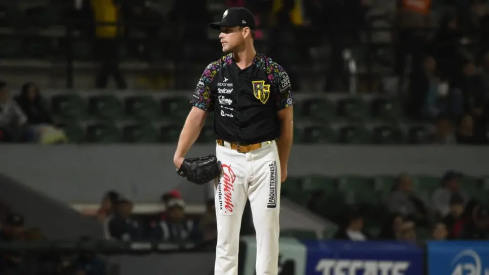 Jeff Kinley jugará su quinta temporada con Algodoneros de Guasave Jeff Kinley jugará su quinta temporada con Algodoneros de Guasave