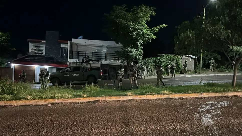 Muere un militar durante balacera en la colonia Los Huizaches en Culiacán; hay un detenido Muere un militar durante balacera en la colonia Los Huizaches en Culiacán; hay un detenido