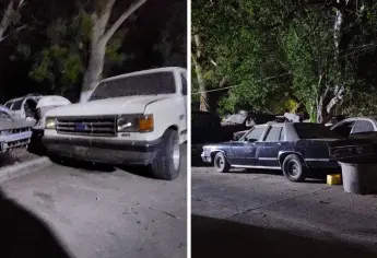Vecinos denuncian invasión de banqueta con vehículos abandonados en Los Mochis