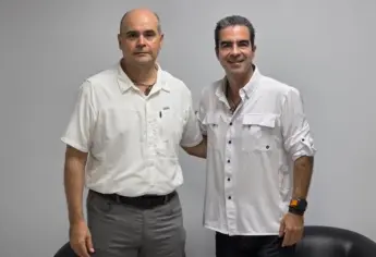 Salvador Escobar, presidente de la LMP, realiza visita oficial a Cañeros de Los Mochis