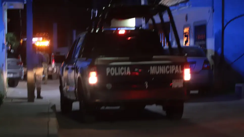 Atacan a balazos a dos hombres en la colonia Pino Suárez de Mazatlán Atacan a balazos a dos hombres en la colonia Pino Suárez de Mazatlán