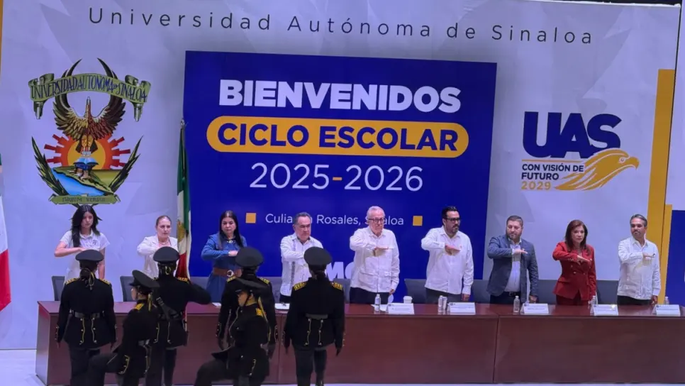 Rocha Moya y Jesús Madueña ponen en marcha nuevo Inicio de Ciclo Escolar 2025-2026 de la UAS Rocha Moya y Jesús Madueña ponen en marcha nuevo Inicio de Ciclo Escolar 2025-2026 de la UAS