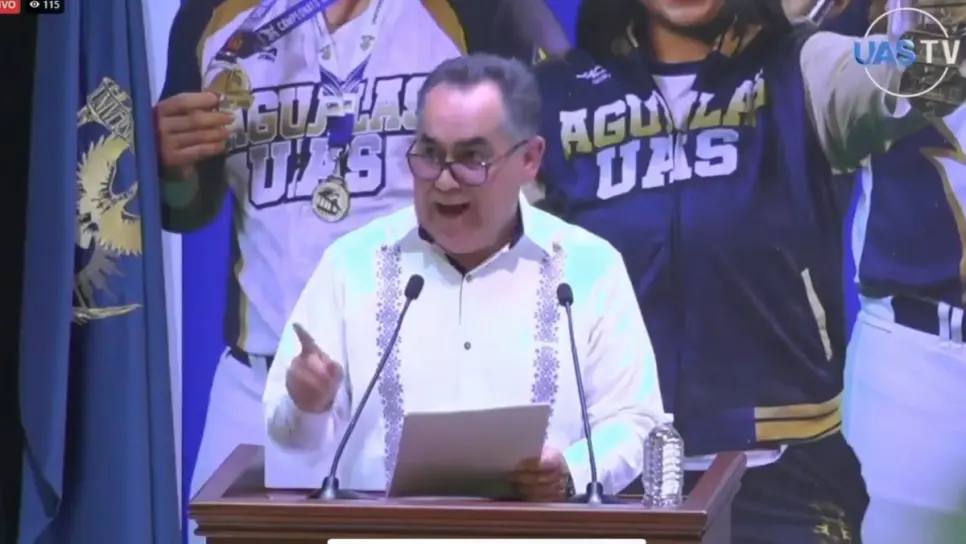 No vamos a hacer nada a espaldas de ustedes: Rector de la UAS a trabajadores jubilados No vamos a hacer nada a espaldas de ustedes: Rector de la UAS a trabajadores jubilados