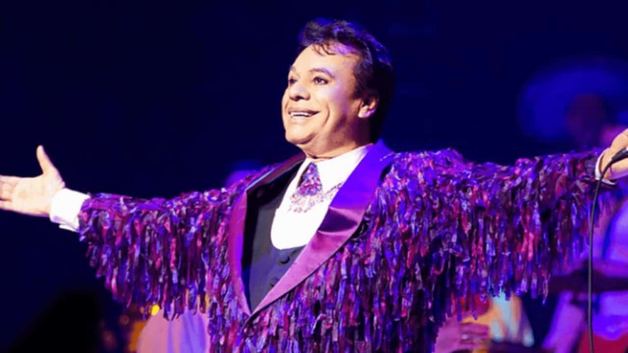 Se cumplen 9 años sin Juan Gabriel; el Divo de Juárez sigue vivo en sus canciones