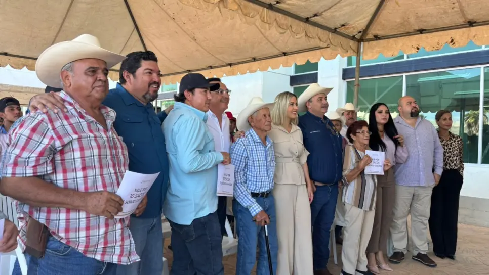 Ganaderos de Mazatlán reciben un apoyo de 20 toneladas de semilla de sorgo gavatero