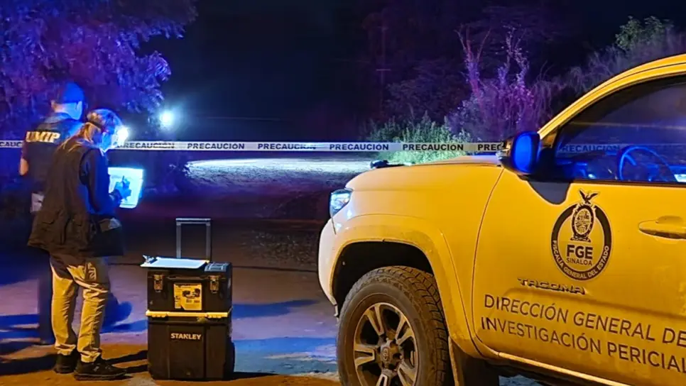 Asesinan a balazos a un hombre y lo abandonan con un mensaje en la Col. La Michoacana, en Navolato Asesinan a balazos a un hombre y lo abandonan con un mensaje en la Col. La Michoacana, en Navolato