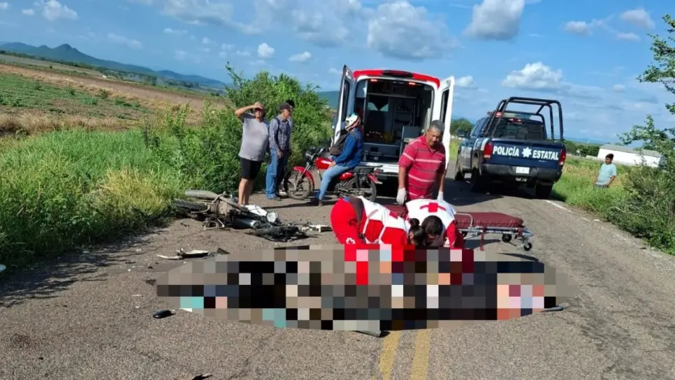 Tragedia en Mocorito: dos jóvenes mueren en fatal Accidente de motos y una joven embarazada queda grave Tragedia en Mocorito: dos jóvenes mueren en fatal Accidente de motos y una joven embarazada queda grave