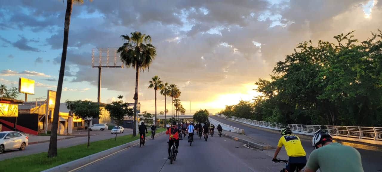 Arranca con cientos de ciclistas la Rodada Festival del Raspado Imala 2025 en Culiacán Arranca con cientos de ciclistas la Rodada Festival del Raspado Imala 2025 en Culiacán