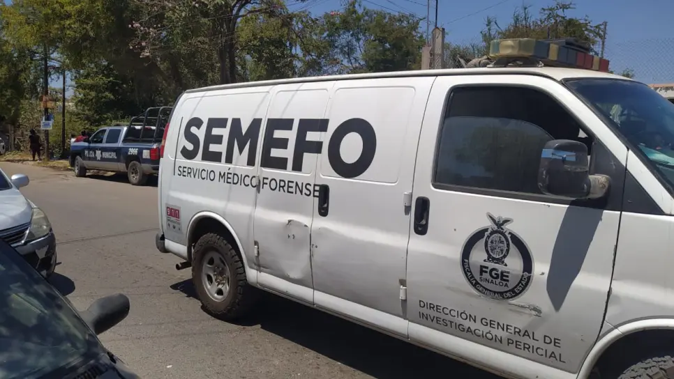 Hombre muere al quedar atrapado en las puntas de un barandal de acero en un domicilio en Navolato Hombre muere al quedar atrapado en las puntas de un barandal de acero en un domicilio en Navolato