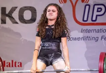 Sinaloense Aylin Cuevas gana medalla de oro en Campeonato Mundial de Levantamiento de Pesas