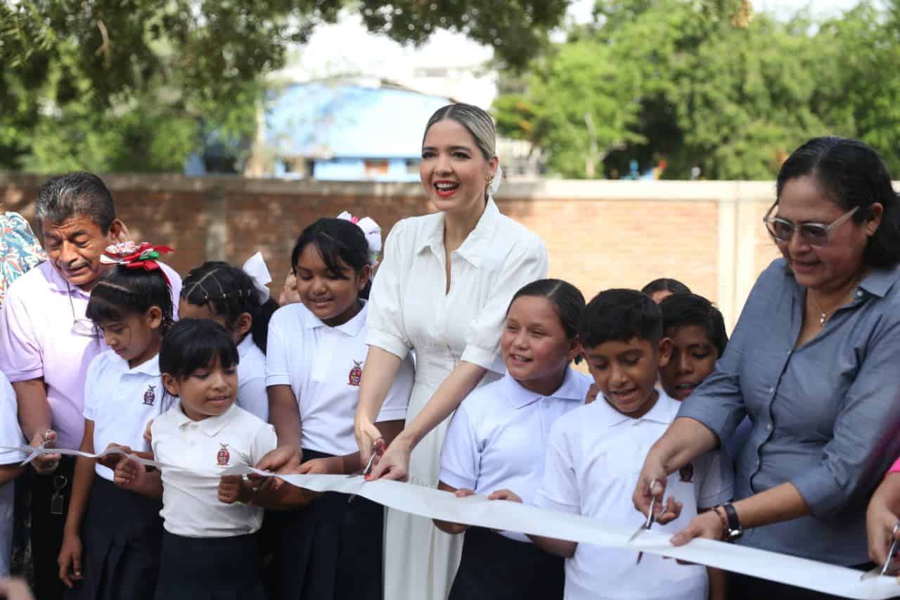 Destaca Estrella Palacios cinco obras escolares concluidas y tres más en proceso en Mazatlán