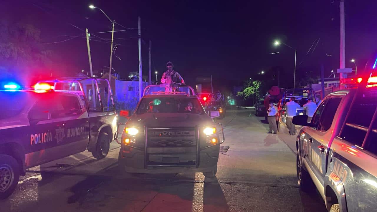 Asesinan a balazos a policía municipal en el fraccionamiento Villa Bonita, en Culiacán