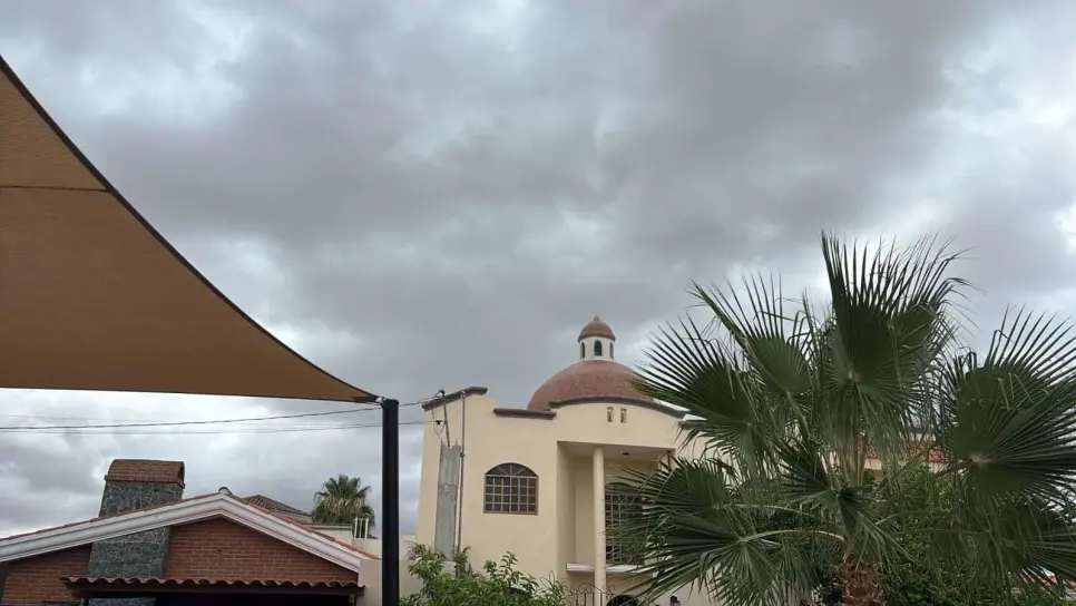 Se alista Ahome ante llegada de "Lorena": prevén lluvias fuertes este martes Se alista Ahome ante llegada de "Lorena": prevén lluvias fuertes este martes