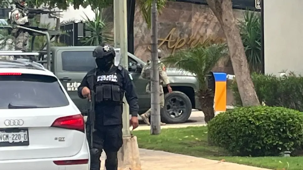 Atacan a balazos dos casas en la residencial Belcantto de Culiacán Atacan a balazos dos casas en la residencial Belcantto de Culiacán