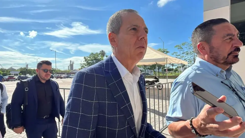 Difieren audiencia de Vargas Landeros para conocer carpeta de investigación