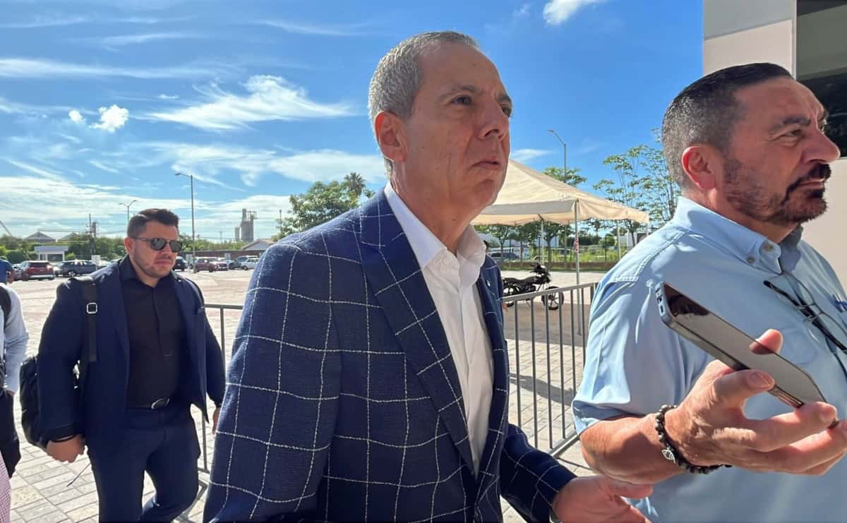Difieren audiencia de Vargas Landeros para conocer carpeta de investigación