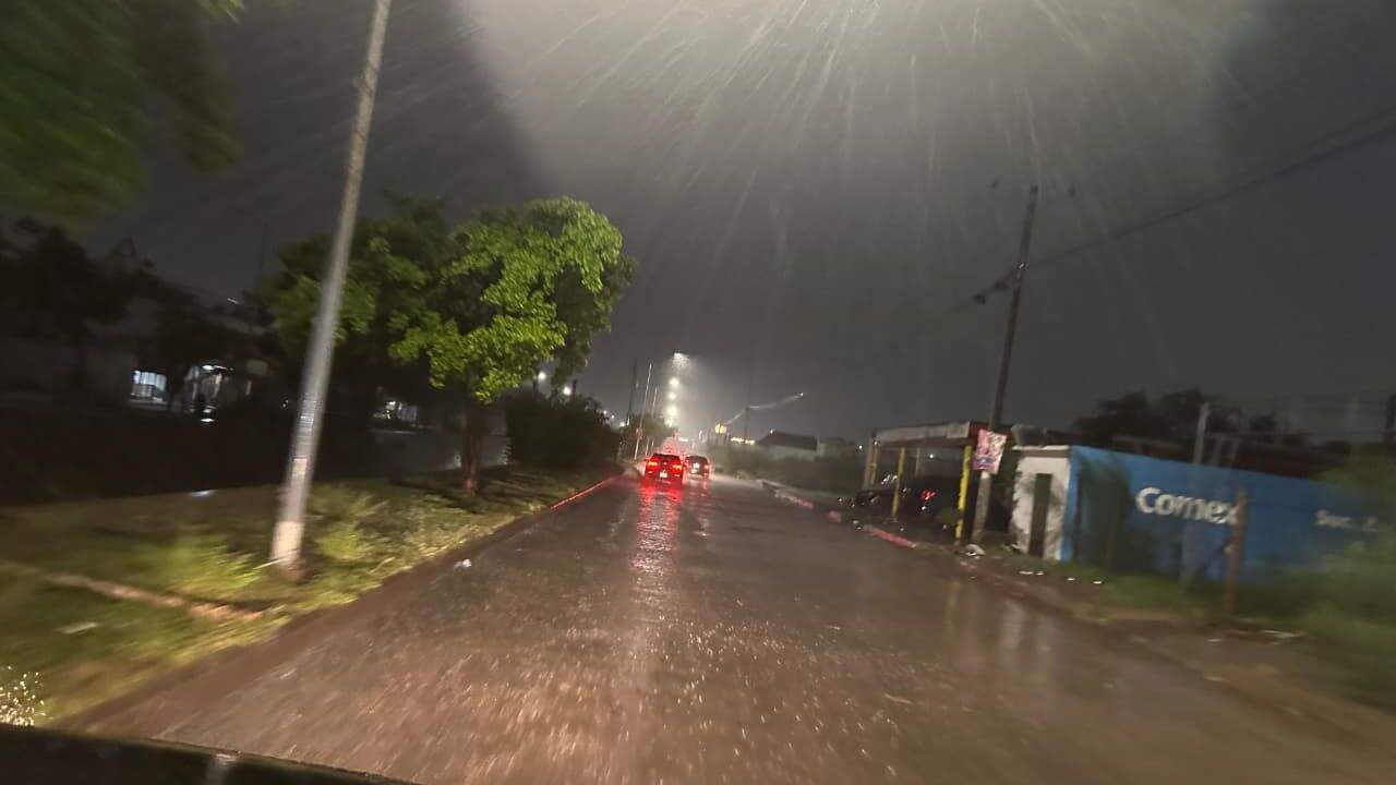 Se cumple el pronóstico: se registran fuertes lluvias en Los Mochis y comunidades de Ahome por remanentes de la tormenta tropical Lorena Se cumple el pronóstico: se registran fuertes lluvias en Los Mochis y comunidades de Ahome por remanentes de la tormenta tropical Lorena