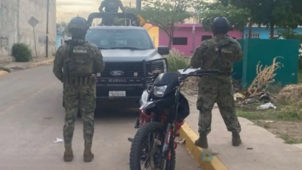 Marinos localizan y aseguran 3 motocicletas con reporte de robo en Mazatlán Marinos localizan y aseguran 3 motocicletas con reporte de robo en Mazatlán