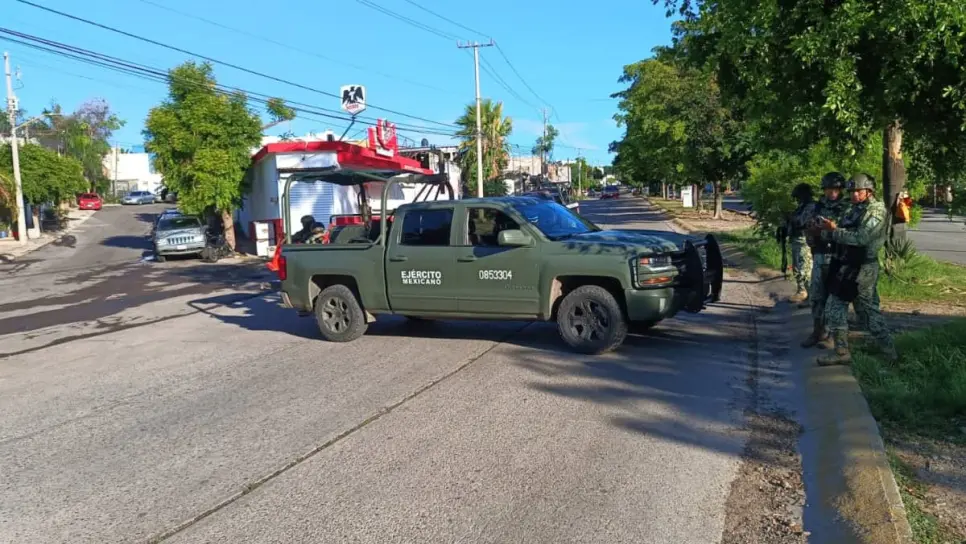 Hombre es herido a balazos a la entrada del fraccionamiento Los Ángeles en Culiacán Hombre es herido a balazos a la entrada del fraccionamiento Los Ángeles en Culiacán