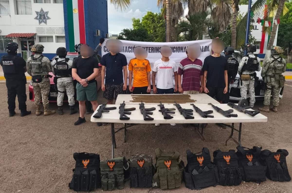 Capturan al LV y 7 de sus operadores en fuerte operativo en Residencial Altana, Culiacán Capturan al LV y 7 de sus operadores en fuerte operativo en Residencial Altana, Culiacán