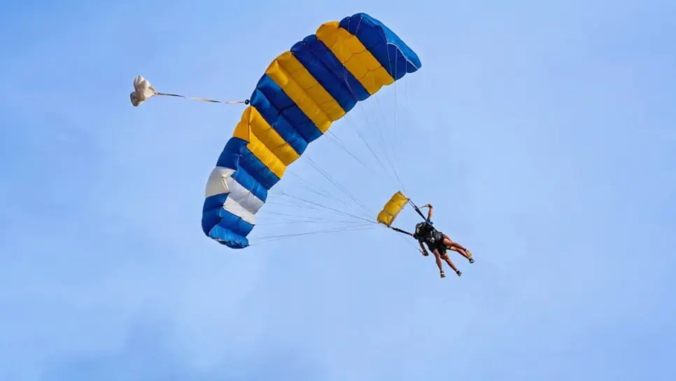 Invitan a disfrutar saltos en paracaídas en Los Mochis con vistas al Valle y la costa Invitan a disfrutar saltos en paracaídas en Los Mochis con vistas al Valle y la costa