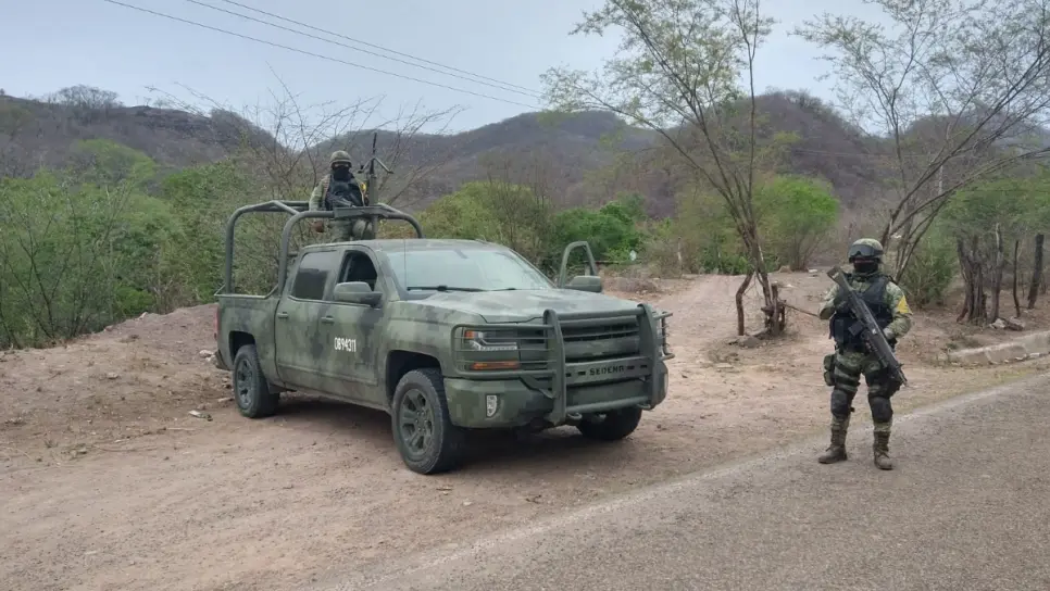 Reportan fuerte enfrentamiento entre civiles armados en Agua Caliente de los Monzón, Culiacán