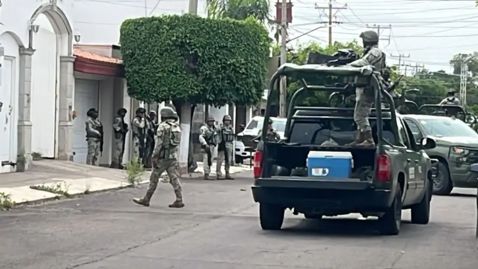 Sujetos armados disparan contra un salón de eventos en Las Quintas de Culiacán Sujetos armados disparan contra un salón de eventos en Las Quintas de Culiacán