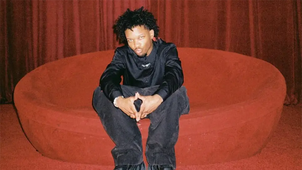 El cantante se encuentra promocionando su disco Withered. (FOTO: Instagram).