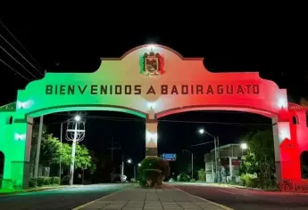Badiraguato se pinta de colores patrios, se encuentra listo para festejar la Independencia de México