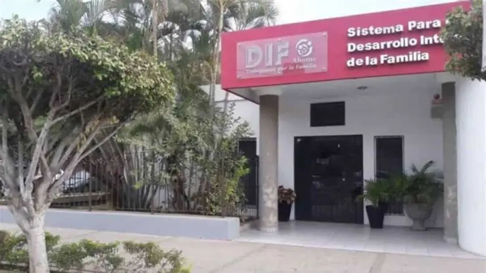 Sistema DIF impulsa "Donatón" para afectados por inundaciones en Ahome