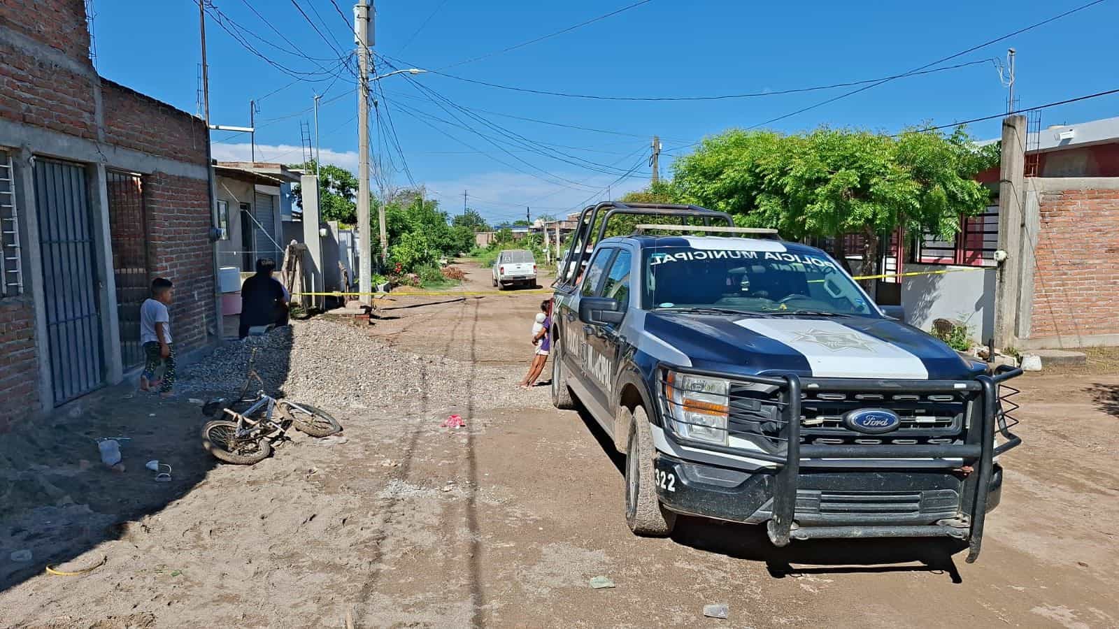 Levantan y asesinan a hombre a metros de su casa en Villa Unión, al sur de Mazatlán Levantan y asesinan a hombre a metros de su casa en Villa Unión, al sur de Mazatlán