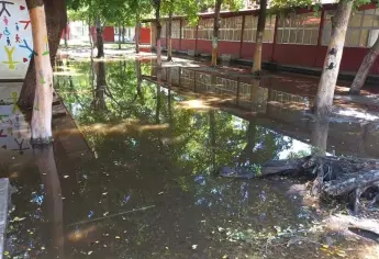 Clases en comunidades afectadas por lluvias en Ahome se definirán el jueves por la mañana