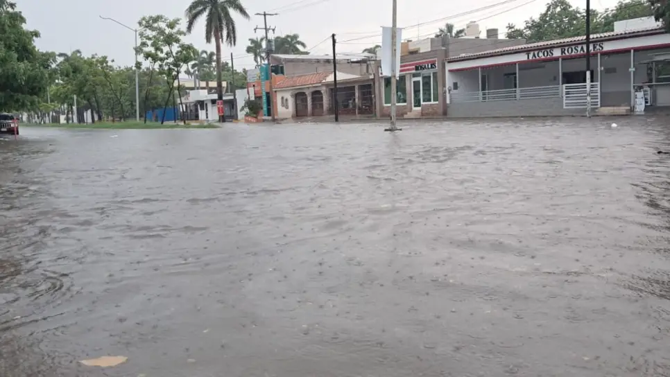 Inundaciones en Los Mochis: Fueron 34.3 mm de lluvia en una hora